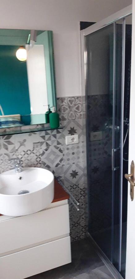 B&B Des Artistes Borzano Екстериор снимка