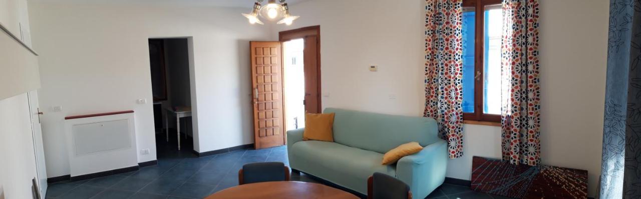 B&B Des Artistes Borzano Екстериор снимка