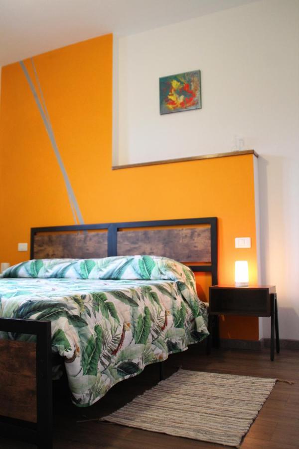 B&B Des Artistes Borzano Екстериор снимка
